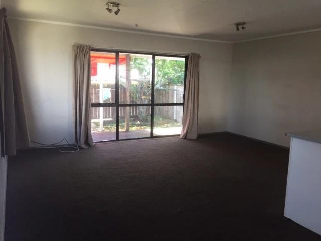 House for rent in Clendon Park, Manurewa