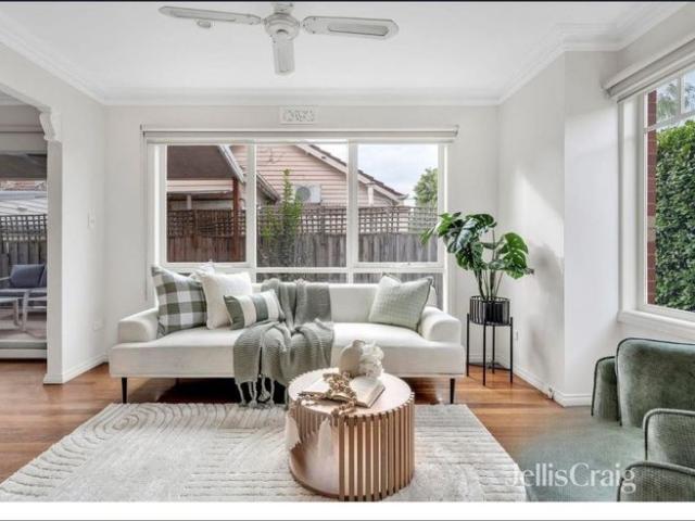 Townhouse for rent in Coburg, Melbourne