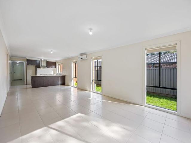 House for rent in Delacombe, Ballarat