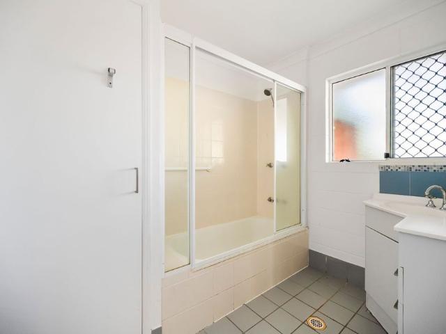 House for rent in Kelso, Queensland