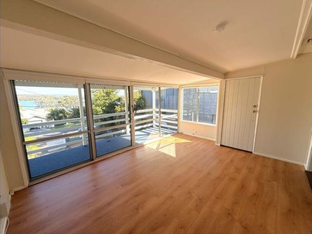 House for rent in Mannering Park, Central Coast Council
