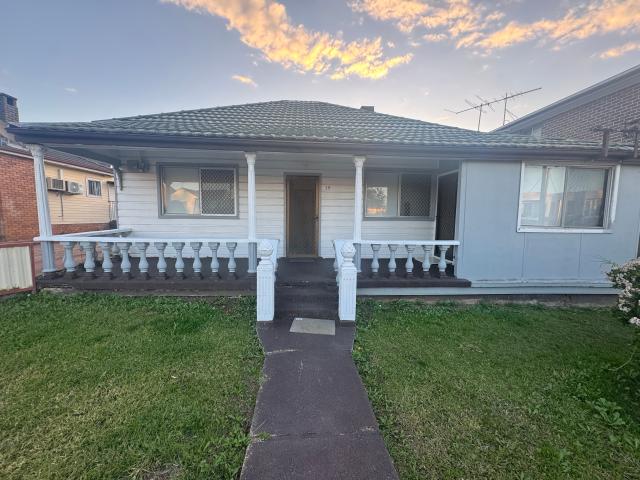 House for rent in Smithfield