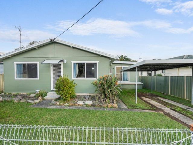 House for sale in Kanwal, New South Wales