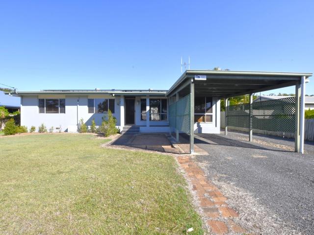 House for rent in Qunaba, Queensland
