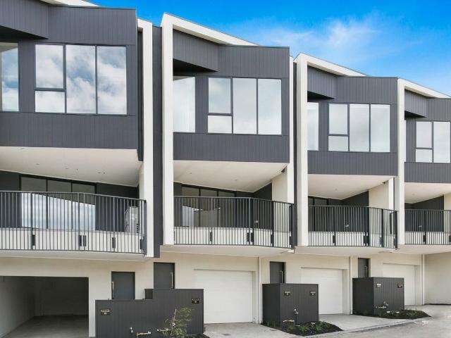 House for rent in Keilor East, Melbourne