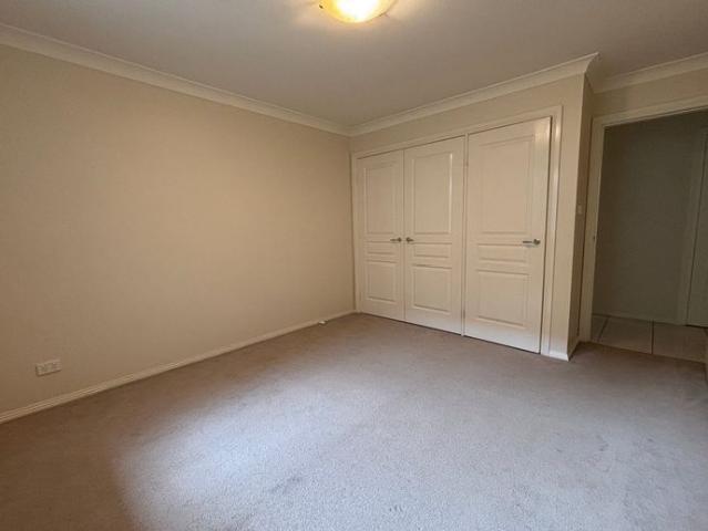 Townhouse for rent in Hillvue, Tamworth