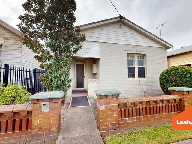 House for rent in Newcastle, Newcastle-Maitland