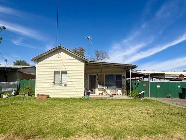 House for sale in Warren, Warren Shire Council
