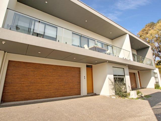 Townhouse for rent in Woodforde, South Australia