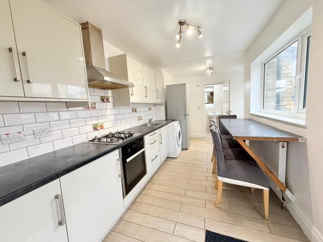 House for rent in Rush Green, Greater London