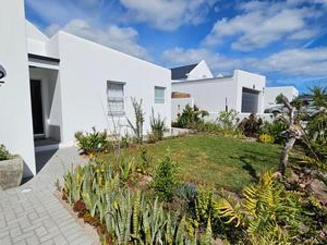 House for sale in Dwarskersbos, Bergrivier Local Municipality