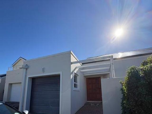 House for sale in Baardskeerdersbos, Western Cape