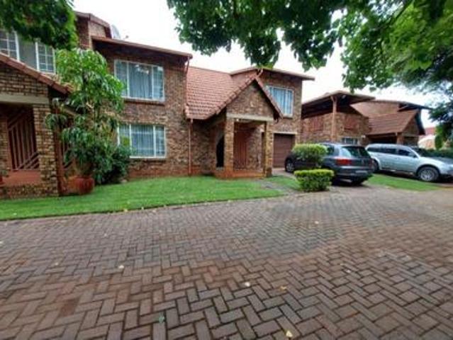 House for sale in Waterkloof, Gauteng