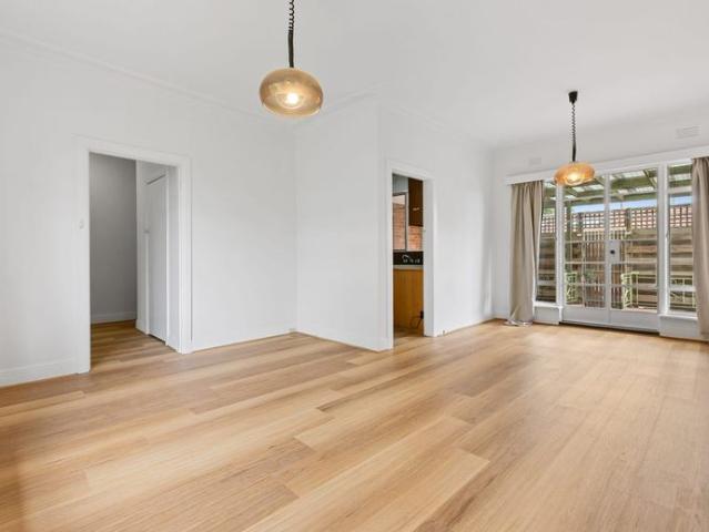 House for rent in Mount Waverley, Melbourne