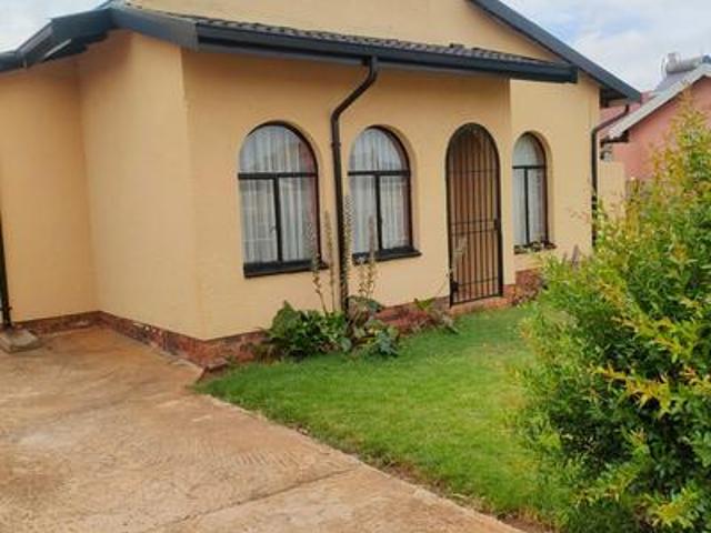 House for sale in Johannesburg, City of Johannesburg Metropolitan Municipality