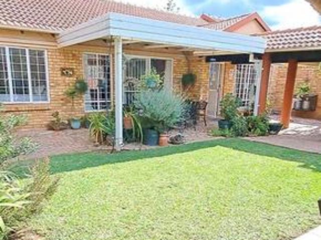 Property for rent in Waverley, Pretoria