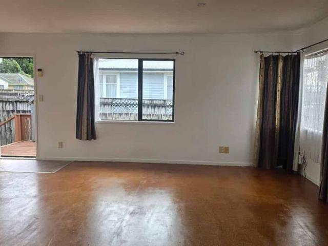 House for rent in Kelston, Oroua County