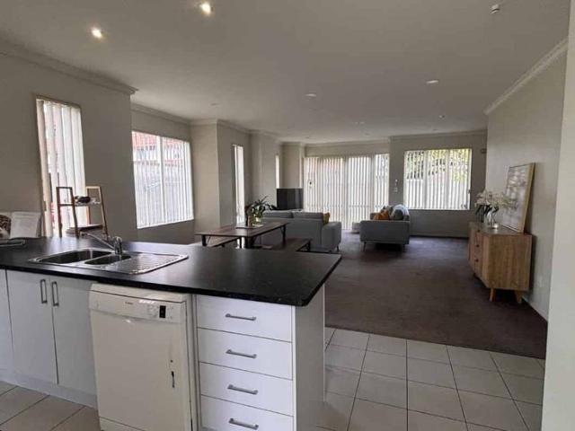 Townhouse for rent in Balmoral, Oroua County