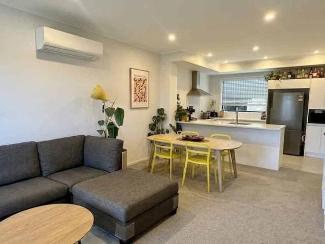 Townhouse for rent in Wairau Valley, Oroua County