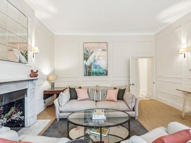 Apartment for rent in Paddington, Greater London