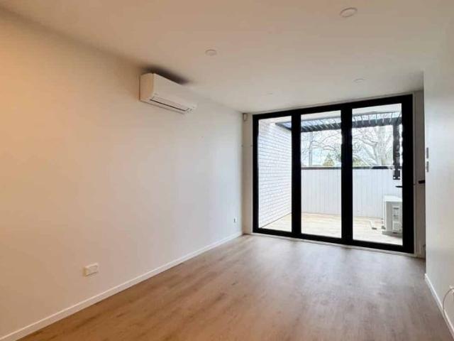 Townhouse for rent in Avondale