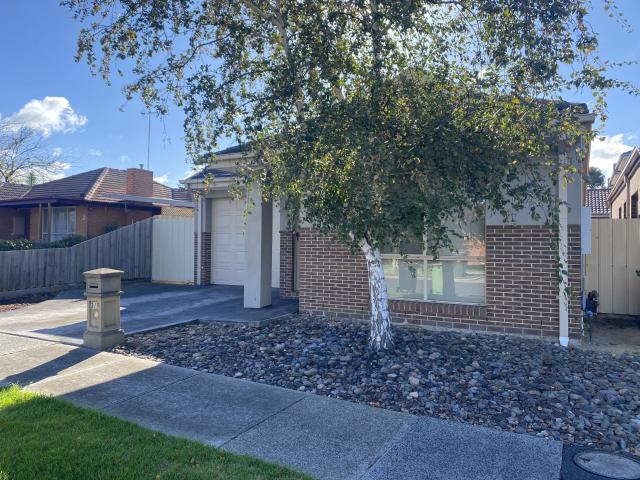 Apartment for rent in Camerons Creek, Victoria