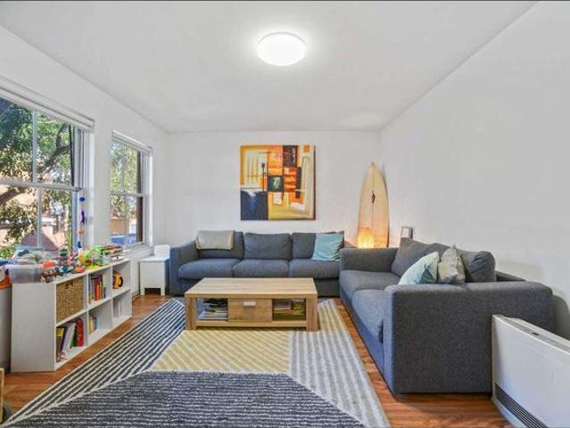 Townhouse for rent in Sydney, New South Wales