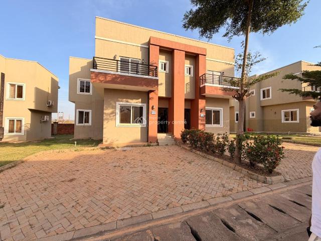 Detached house for sale in Abuja, Sokoto