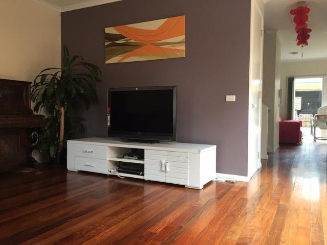 Townhouse for rent in Camerons Creek, Victoria