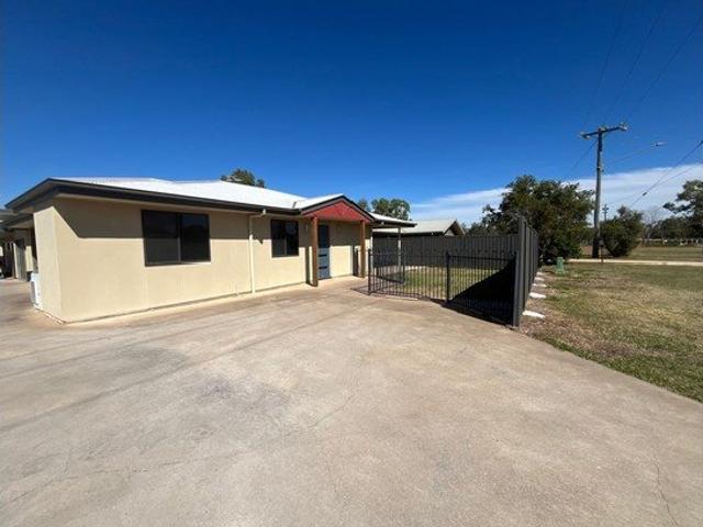 Apartment for rent in Emerald, Queensland