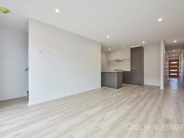 Townhouse for rent in Camerons Creek, Victoria