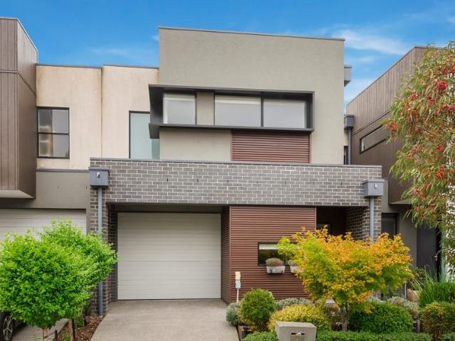 Townhouse for rent in Camerons Creek, Victoria