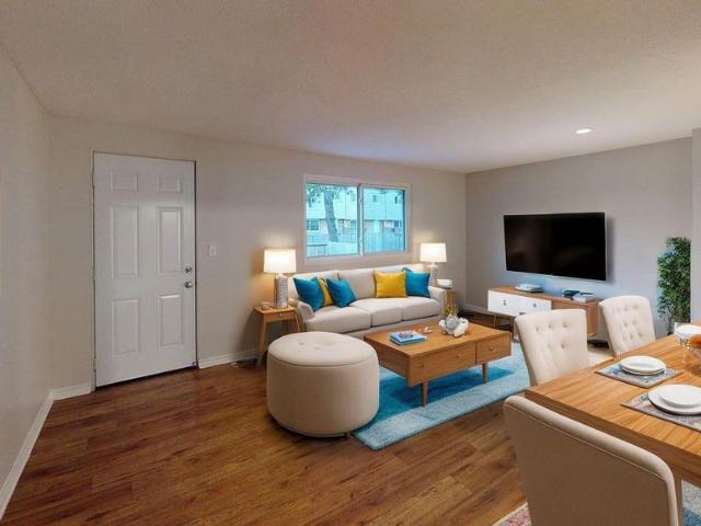 Townhouse for rent in Maidstone, Ontario