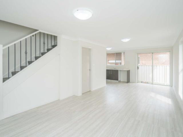 Townhouse for rent in Sydney, New South Wales
