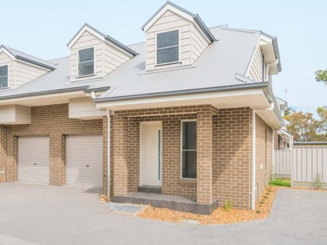 Townhouse for rent in Sydney, New South Wales