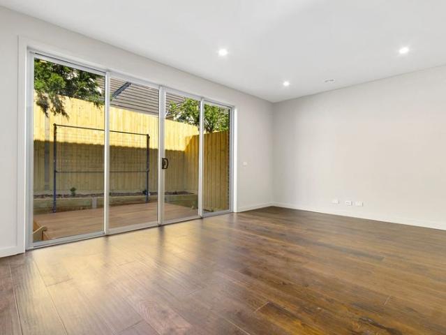 Townhouse for rent in Camerons Creek, Victoria