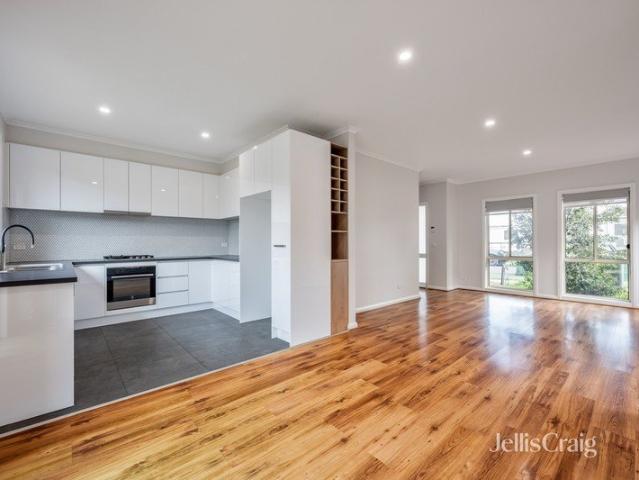 Townhouse for rent in Glenroy, Melbourne