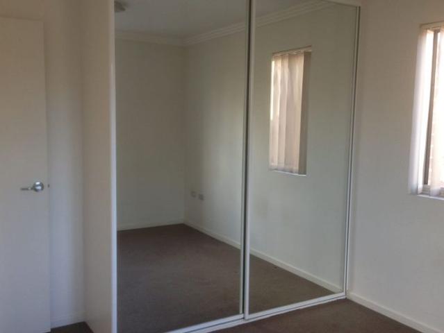 Townhouse for rent in Sydney, New South Wales