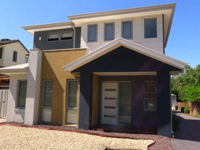 Townhouse for rent in Camerons Creek, Victoria