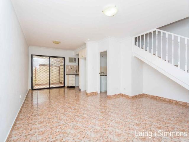 Townhouse for rent in North Parramatta, Sydney
