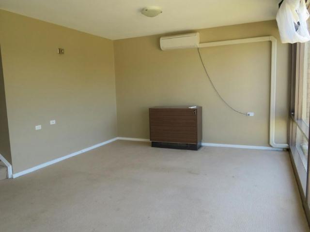 Townhouse for rent in Bathurst, New South Wales
