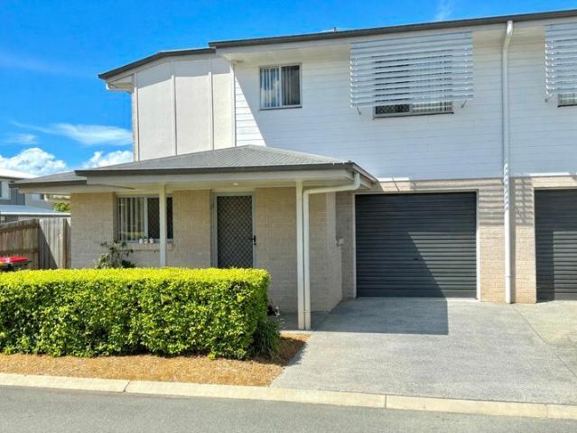 Townhouse for sale in Toombul, Queensland