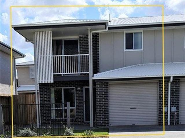 Townhouse for sale in Toombul, Queensland