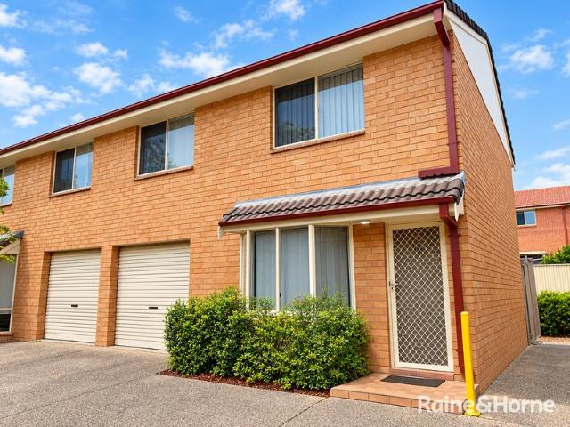Townhouse for rent in Quakers Hill, Sydney