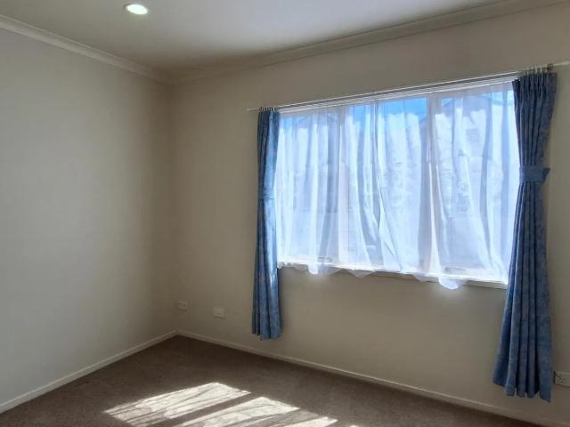 Townhouse for rent in Henderson, Henderson-Massey