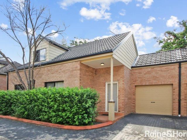 Townhouse for rent in St Marys, Sydney
