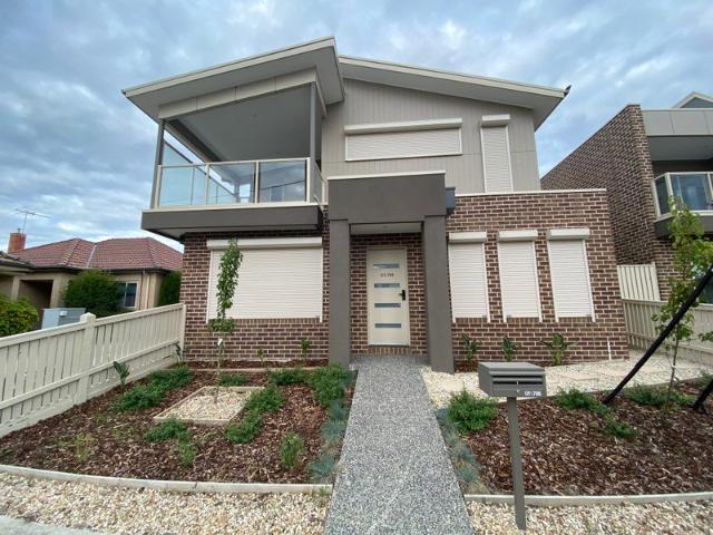 Townhouse for rent in Reservoir, Melbourne