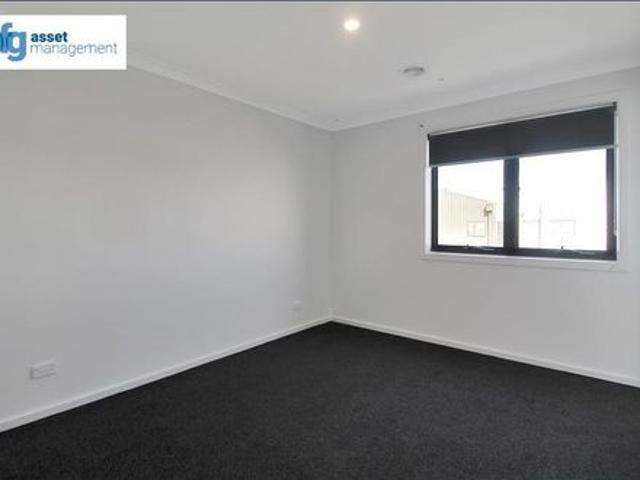 Townhouse for rent in Camerons Creek, Victoria