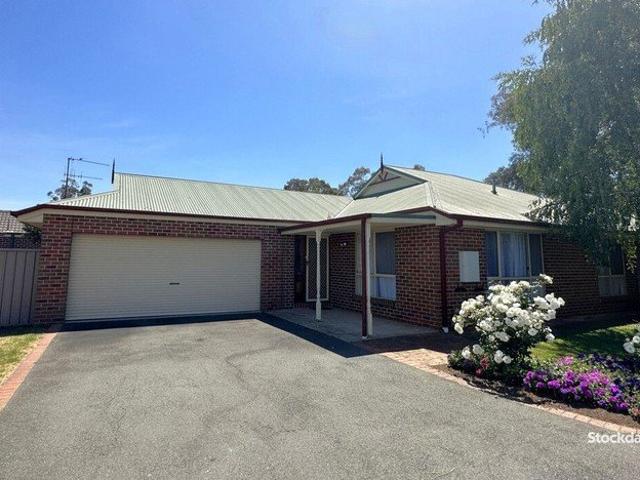 Townhouse for rent in Tatura, Victoria