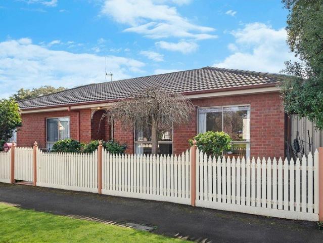 House for rent in Koroit, Victoria